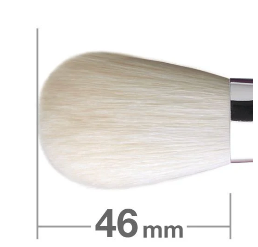 Hakuhodo J507 Blush Brush Round & Flat (Hair Type: Goat & Synthetic Fibers)