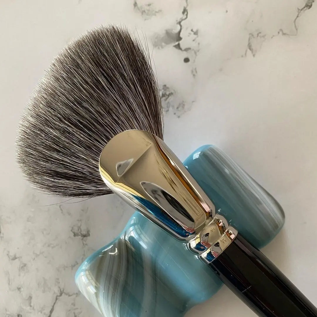 Hakuhodo F1342 Ougi Short and Angled