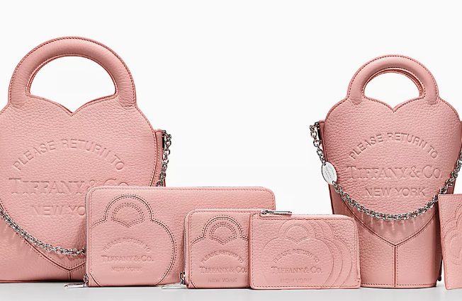 Return to Tiffany™ [Japan Limited] Small Zip Wallet Blush Pink Leather