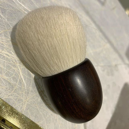 Hakuhodo Kokutan Kinoko Brush White  (Hair:Goat & Synthetic fiber)