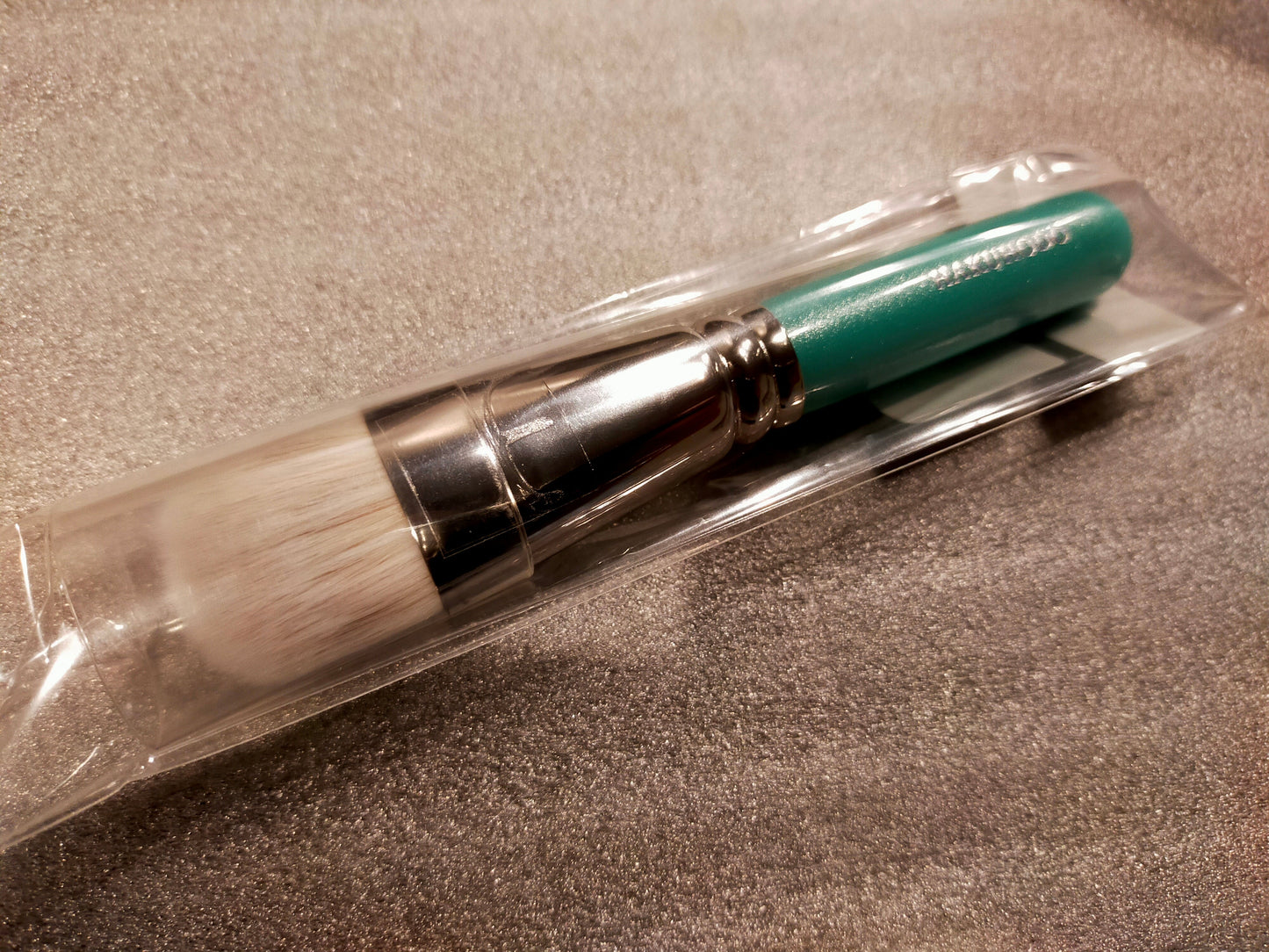 Hakuhodo brush in green or mint handle (Limited) -Apr  2022