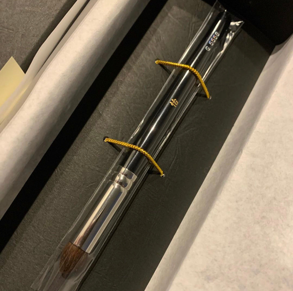 Hakuhodo G5558 Eyeshadow Tapered  (Hair:Kazan squirrel)