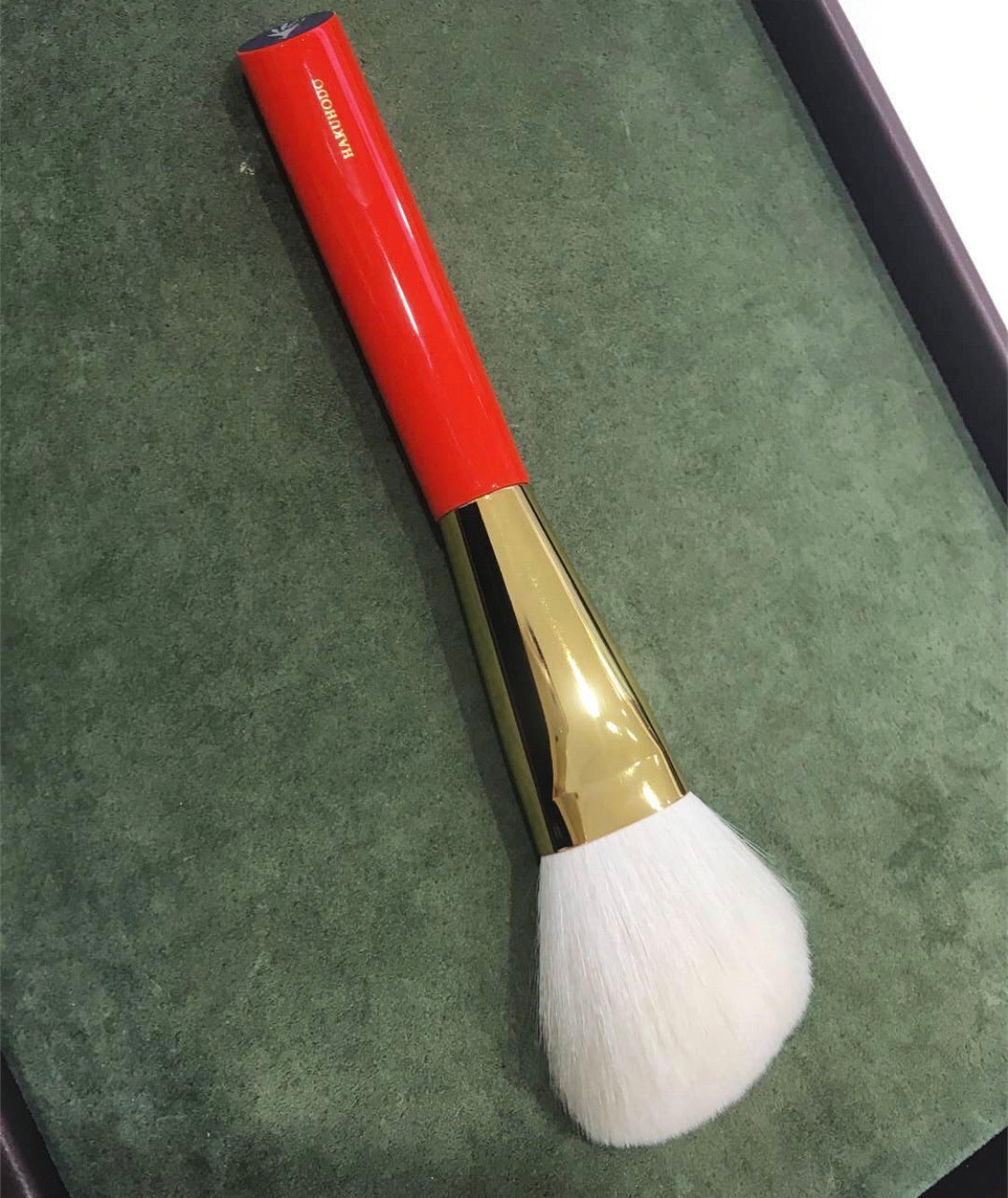 Hakuhodo S531 Powder Brush Angled (Hair:Goat)