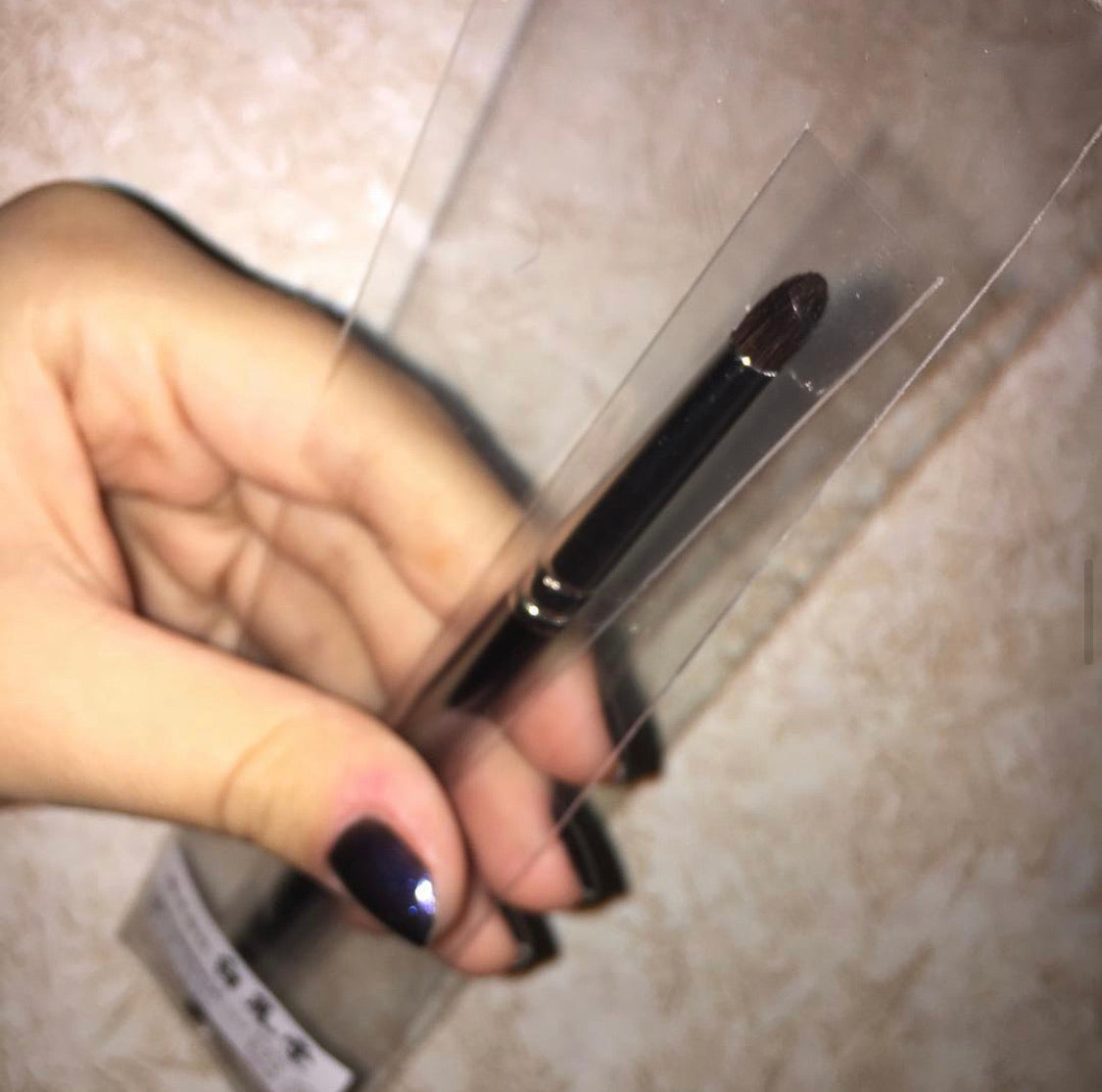 Hakuhodo G5520 Eyeshadow Brush Tapered (Hair: Blue squirrel & Horse)